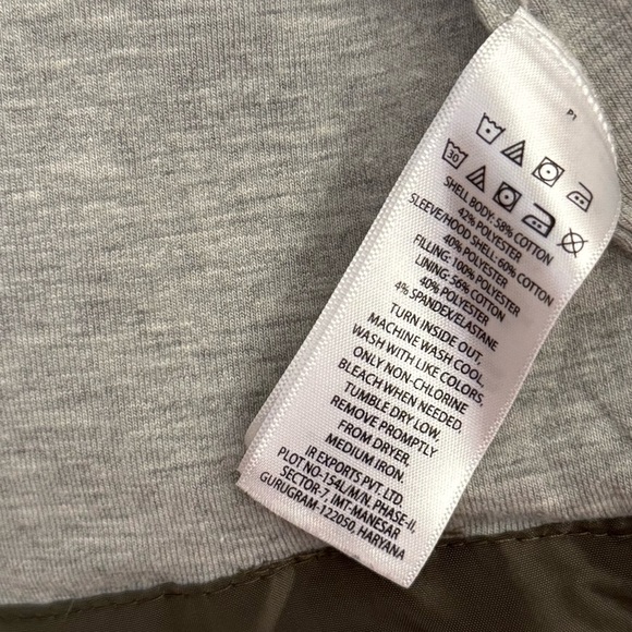 Tommy Bahama Kids Boys Quilted Jacket with Sleeves Size 2T Olive Green and Grey - Picture 10 of 10